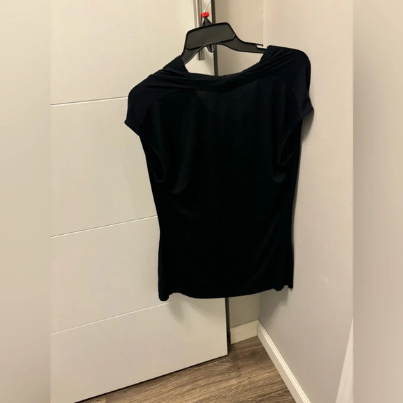 A Pea In The POD Women’s Maternity Black Scoop Neck T Shirt Size M - Picture 3 of 3